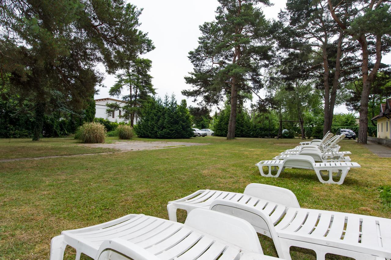 Hotel Nostra Siofok Bagian luar foto
